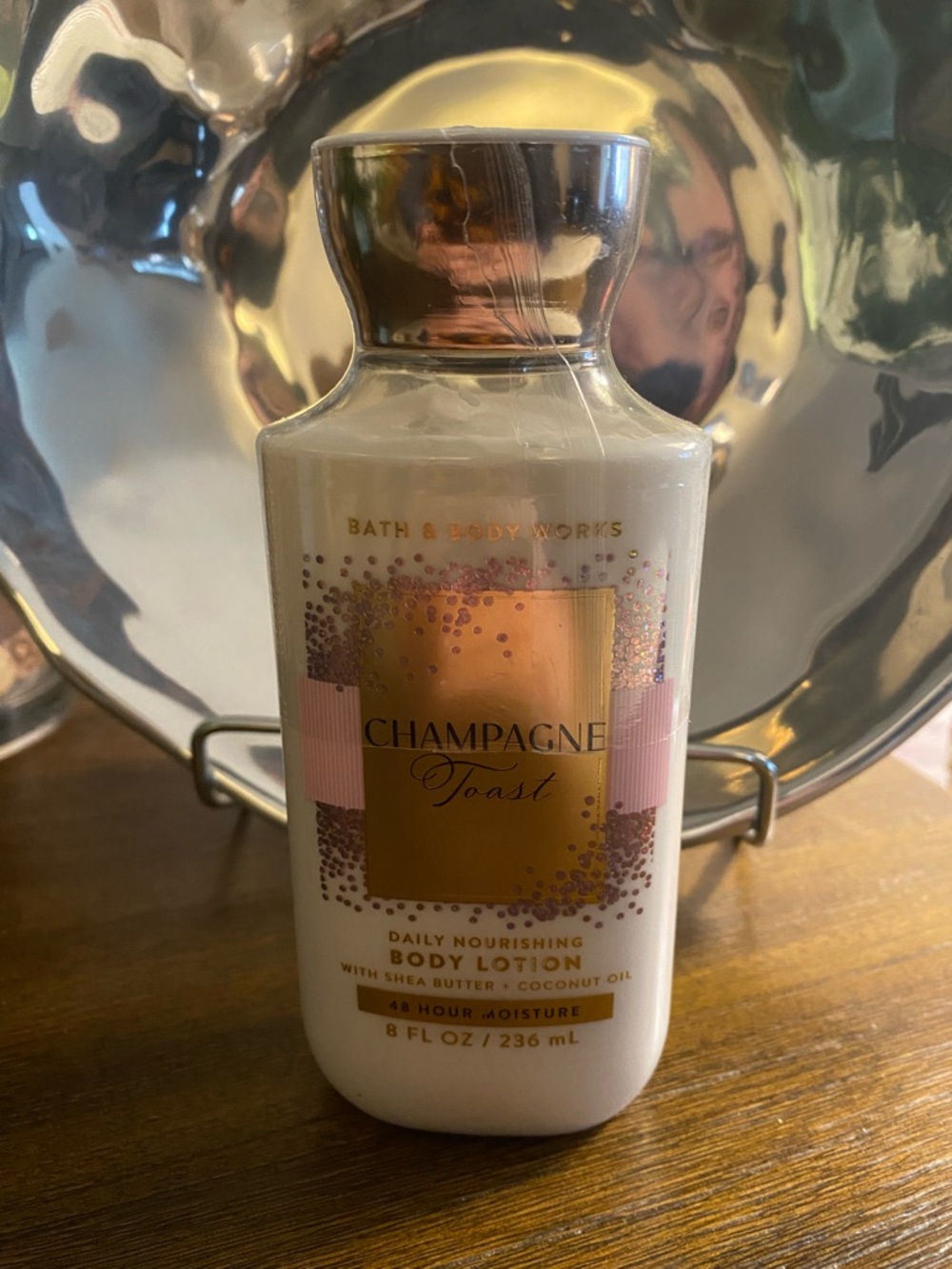Bath & Body Works Champagne Toast Body Lotion - Cream & Gold